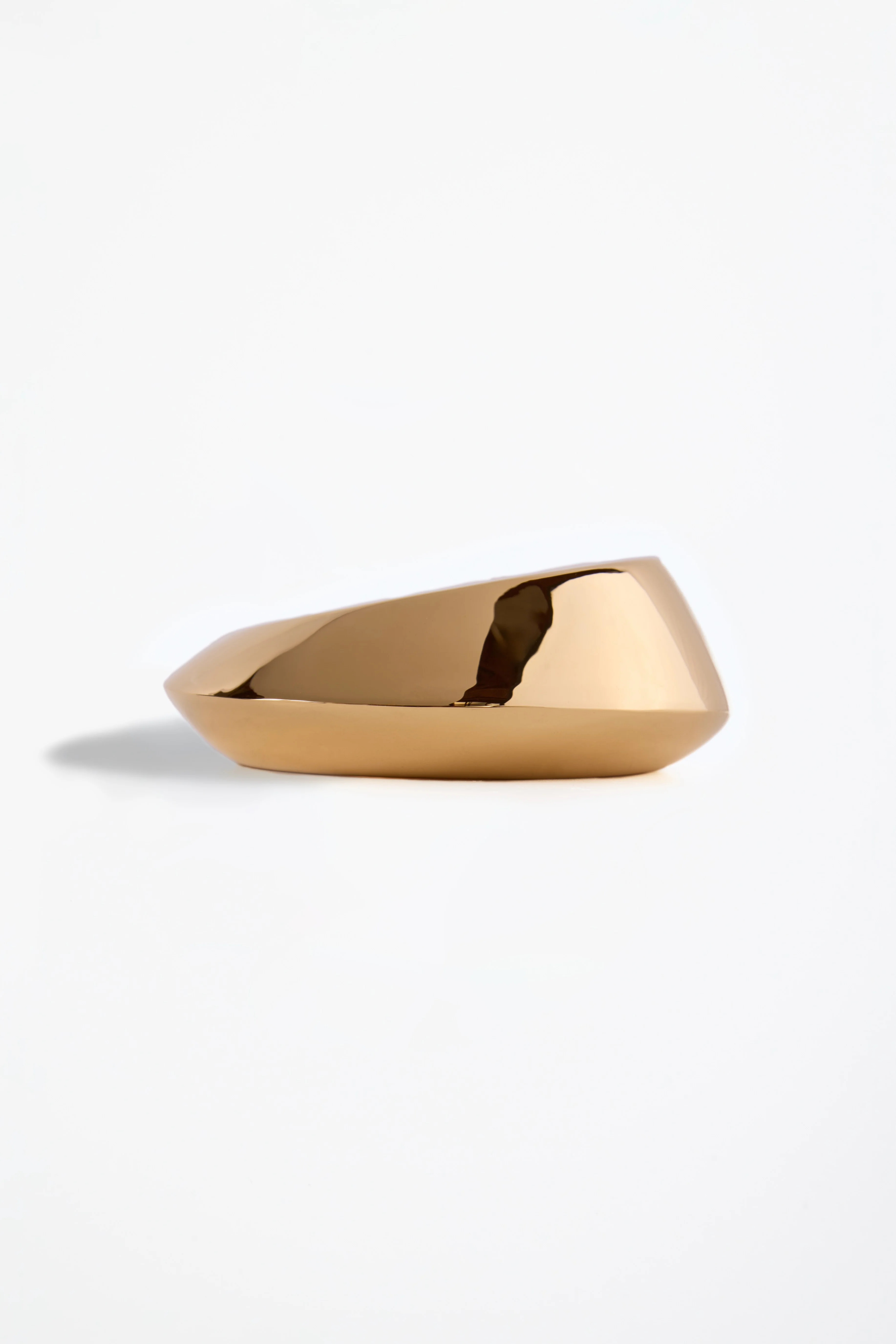 1151-edge-bangle-gold-1.webp Edge Bangle (Gold)