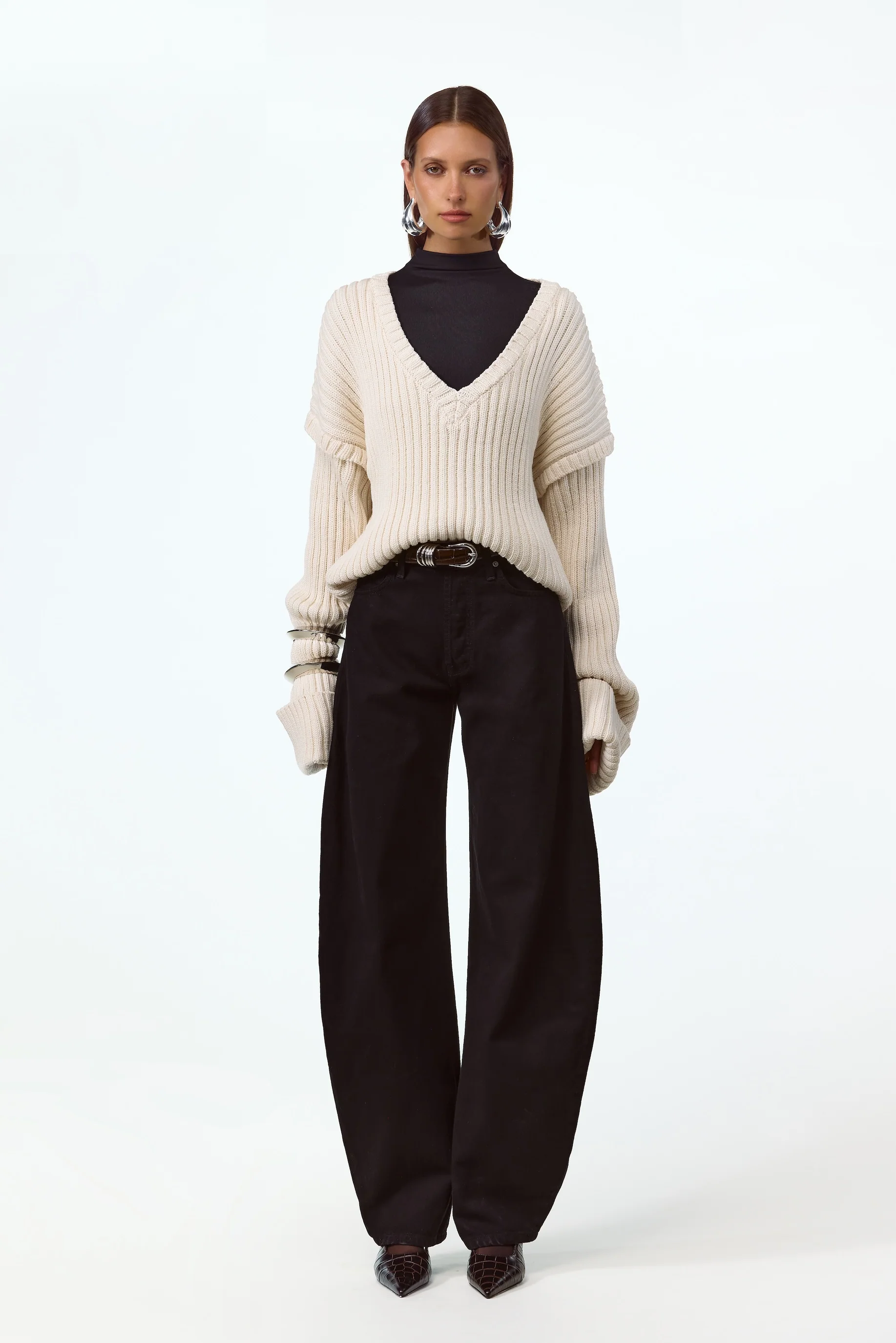 Oversized V Neck Sweater (Cream)