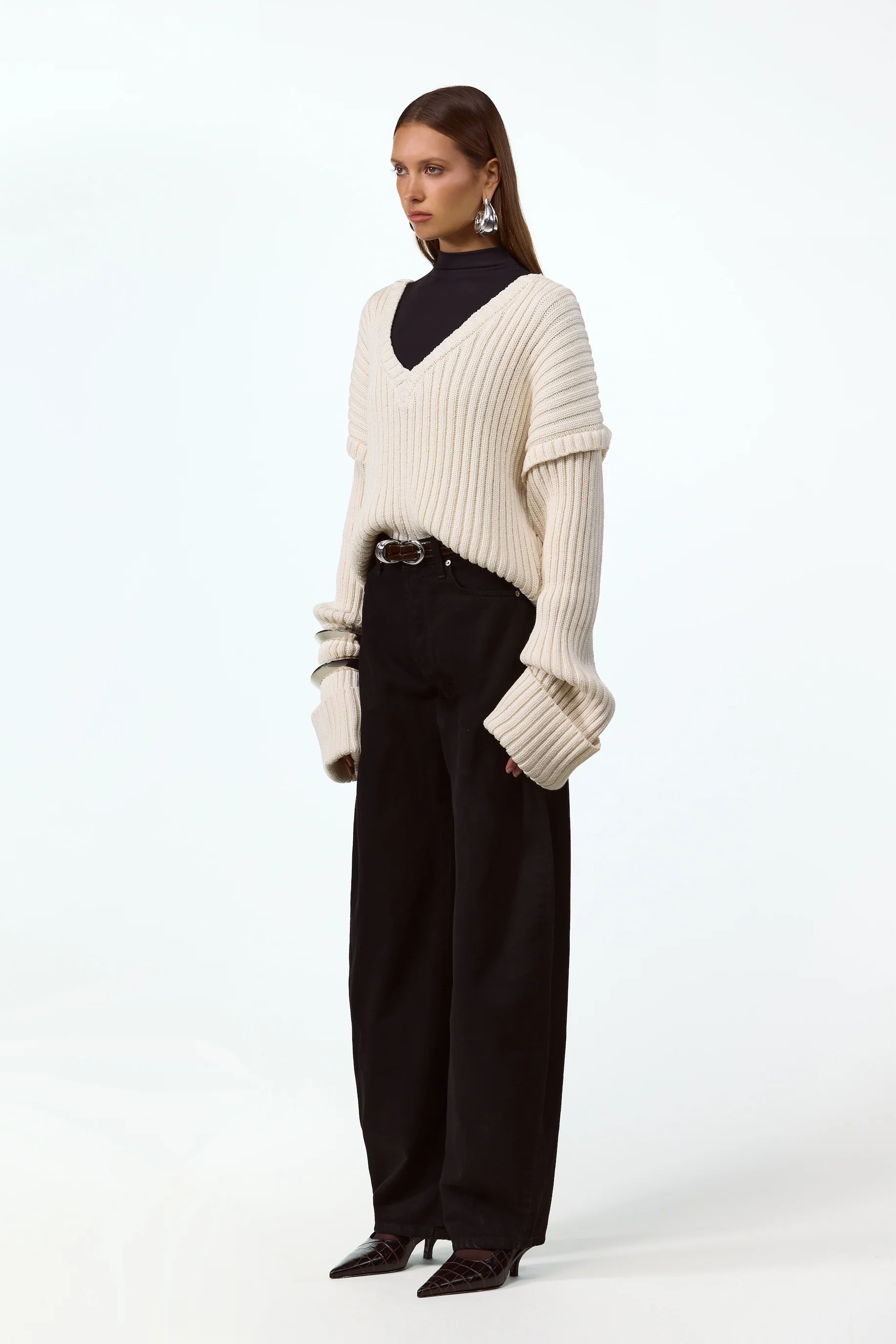 Oversized V Neck Sweater (Cream)