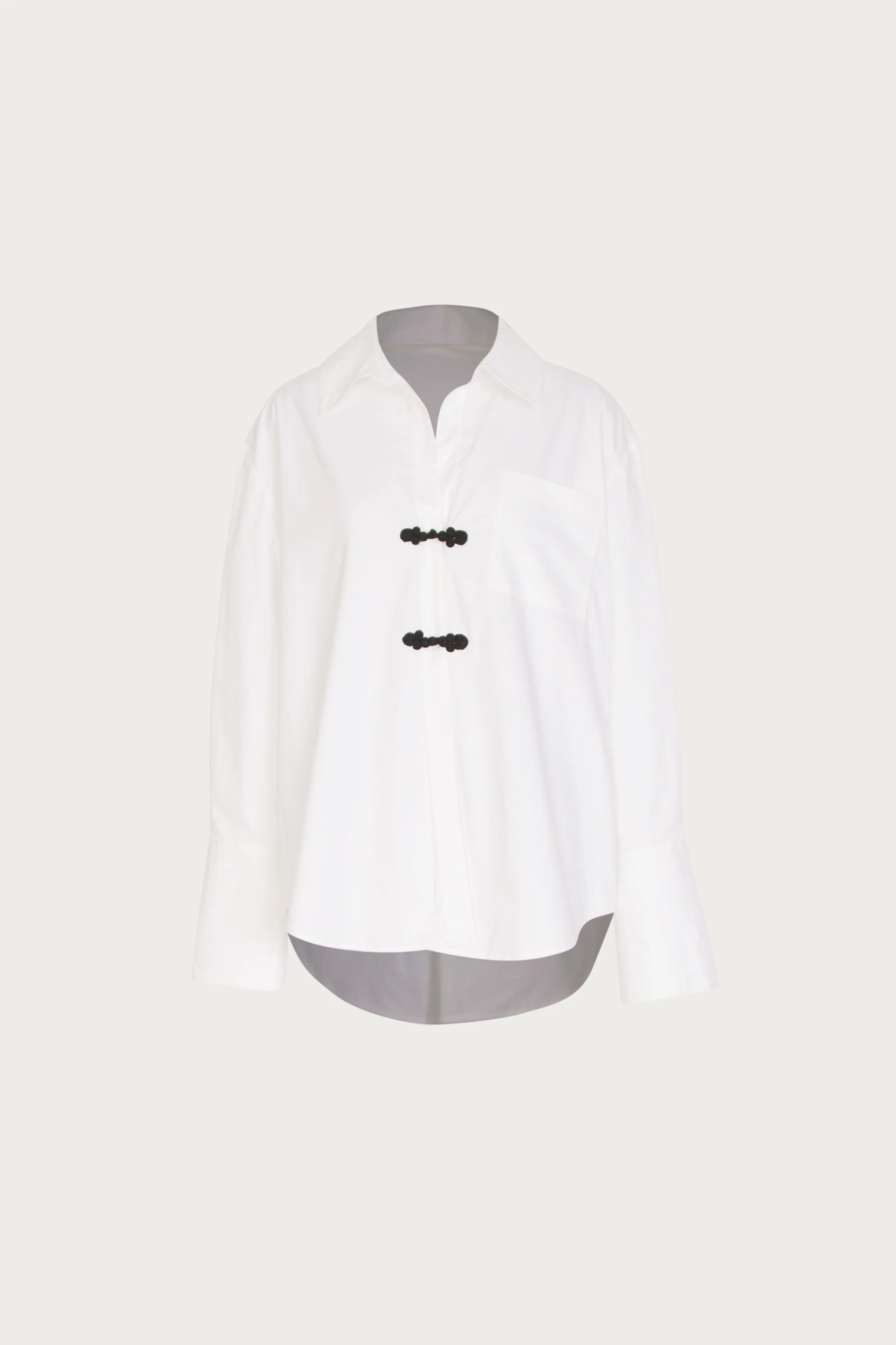 2028-oversized-poplin-shirt-white-black-1.webp Oversized Poplin Shirt (White/Black)