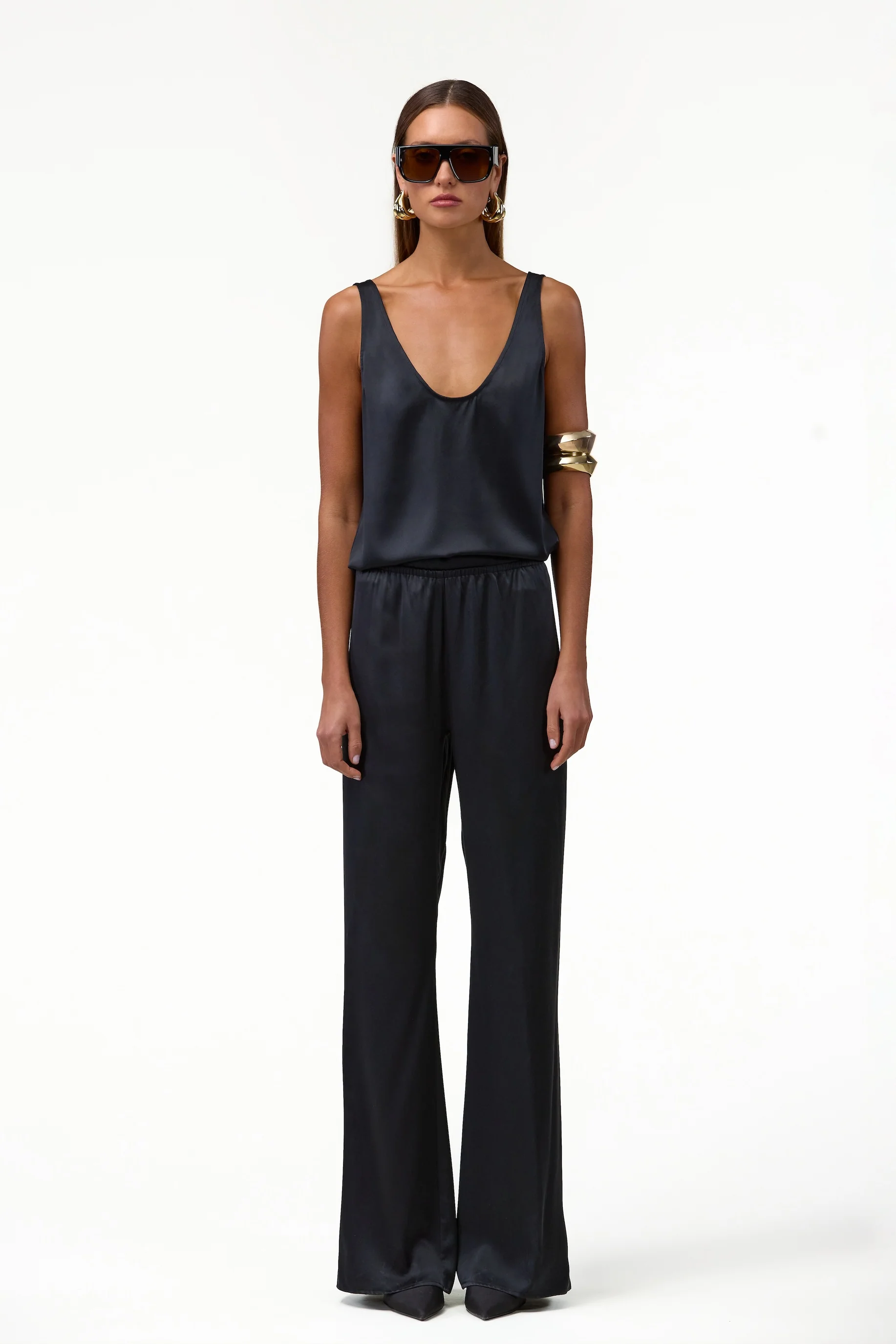 215-silk-tank-black-3.webp Silk Tank (Black)