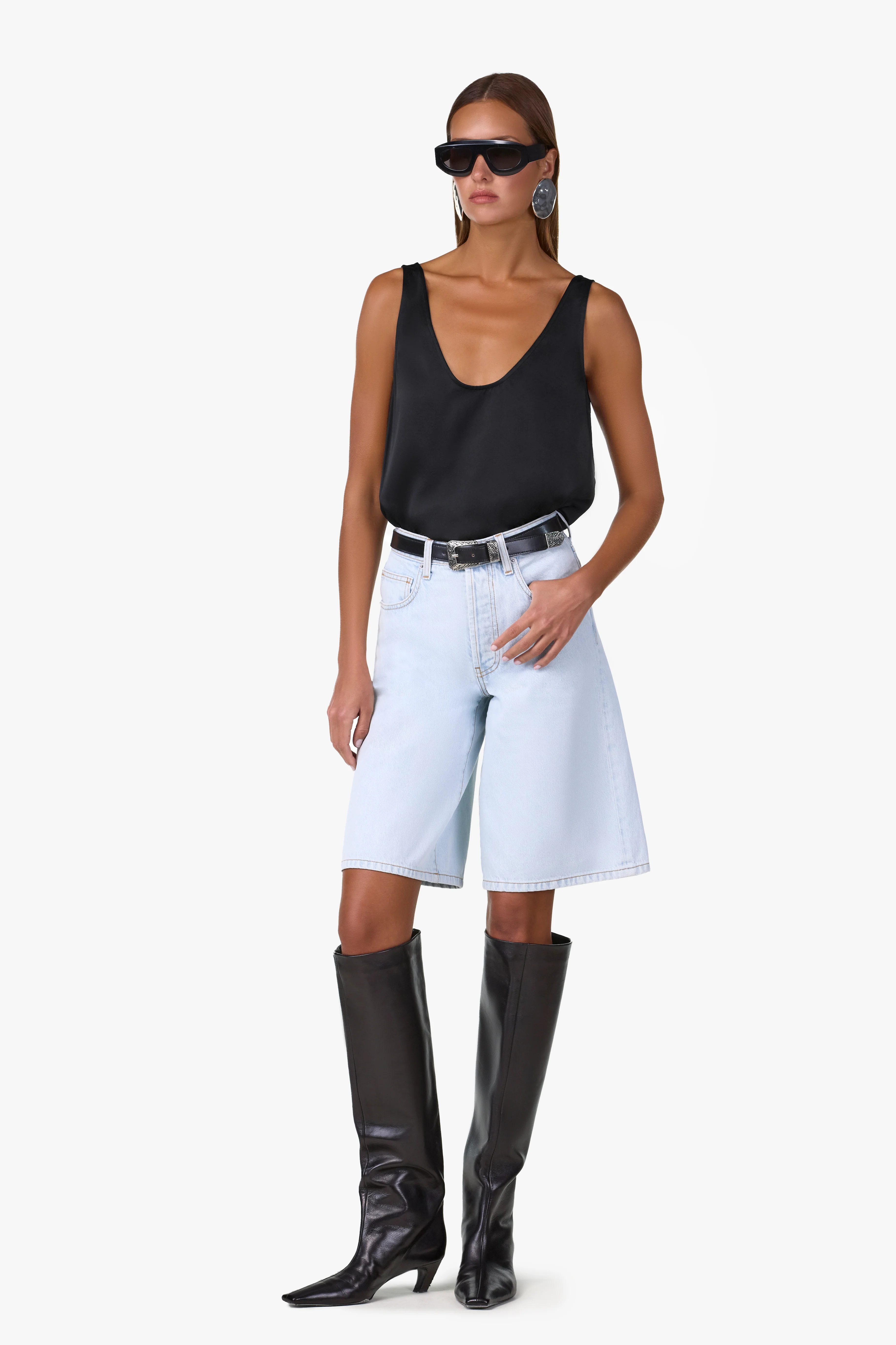 2347-the-perfect-long-short-vintage-light-1.webp The Perfect Long Short (Vintage Light)