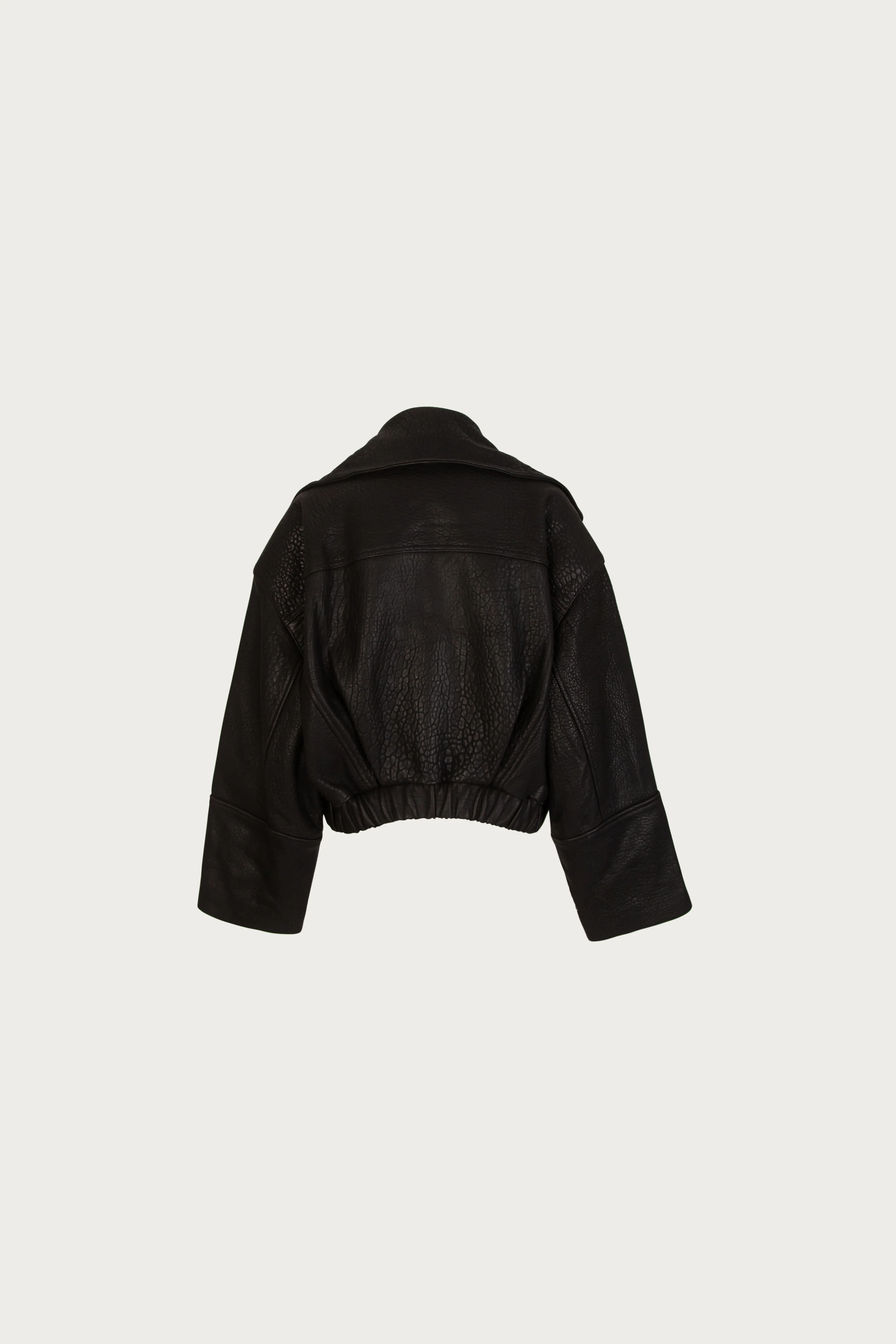 707-the-leather-bomber-jacket-black-7.webp The Leather Bomber Jacket (Black)
