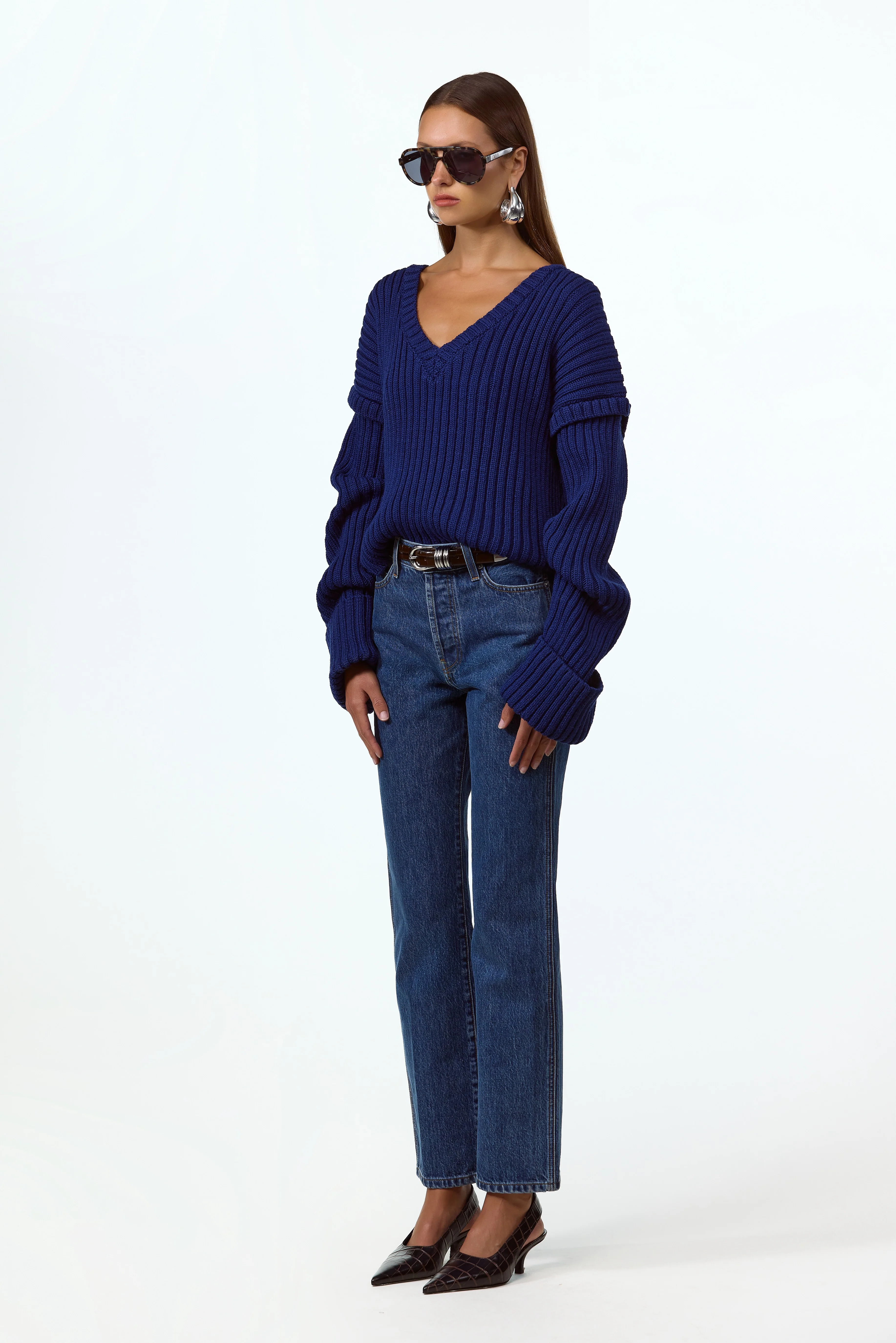 The Straight Ankle Jean (Vintage Dark)