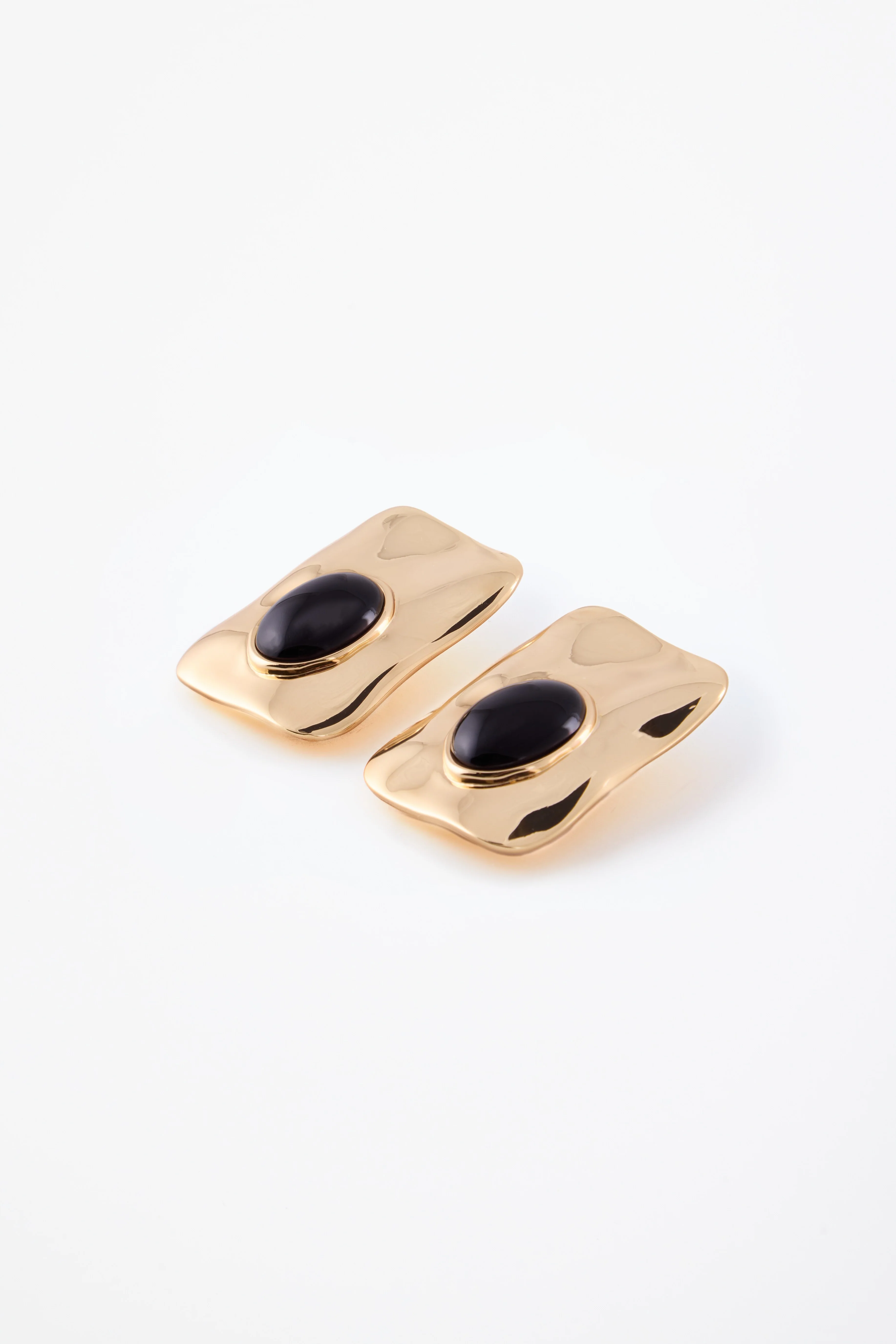 Hammered Stone Earring (Gold/Black)